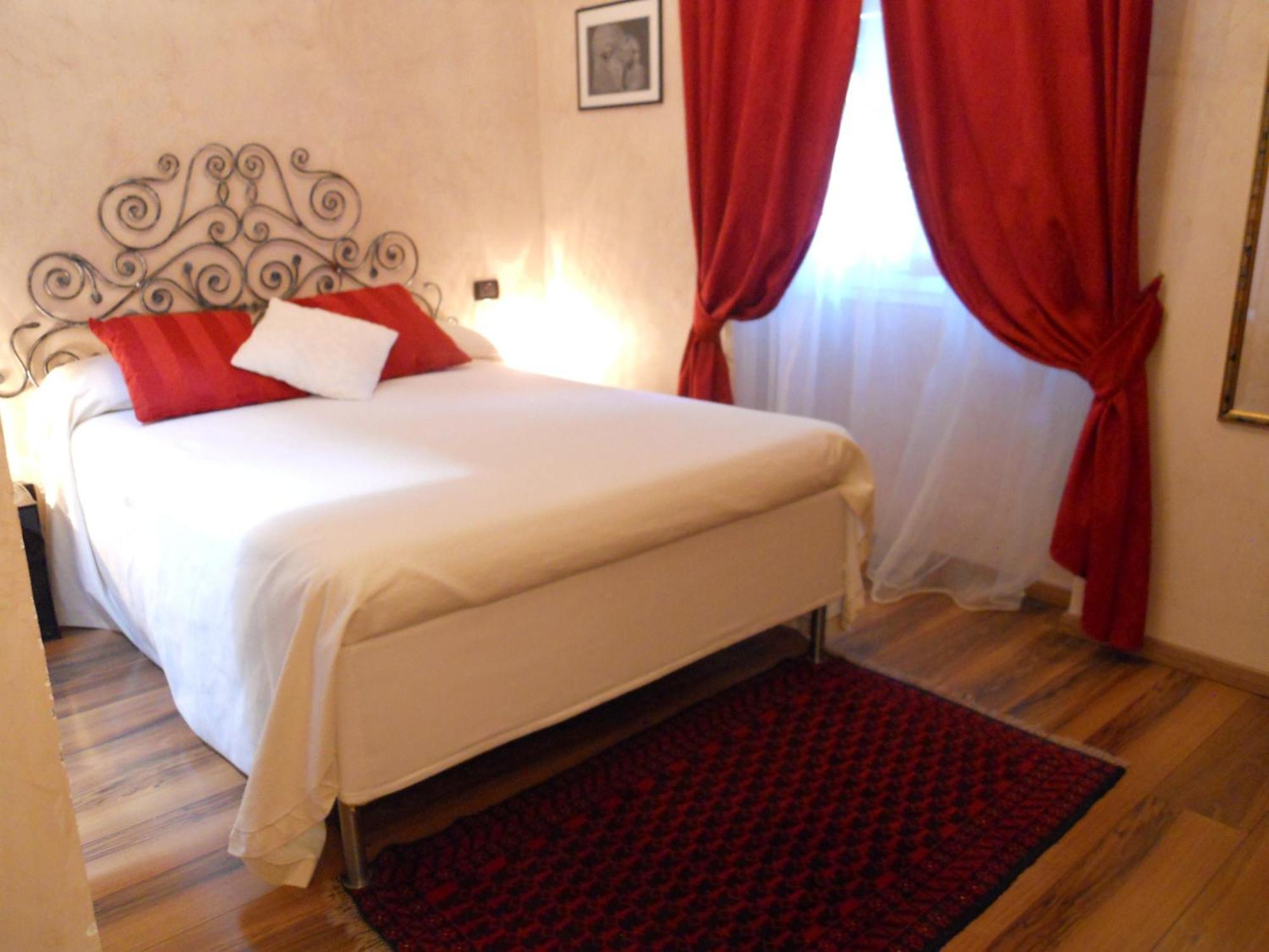 Locanda Villa Moderna Genoa Bagian luar foto