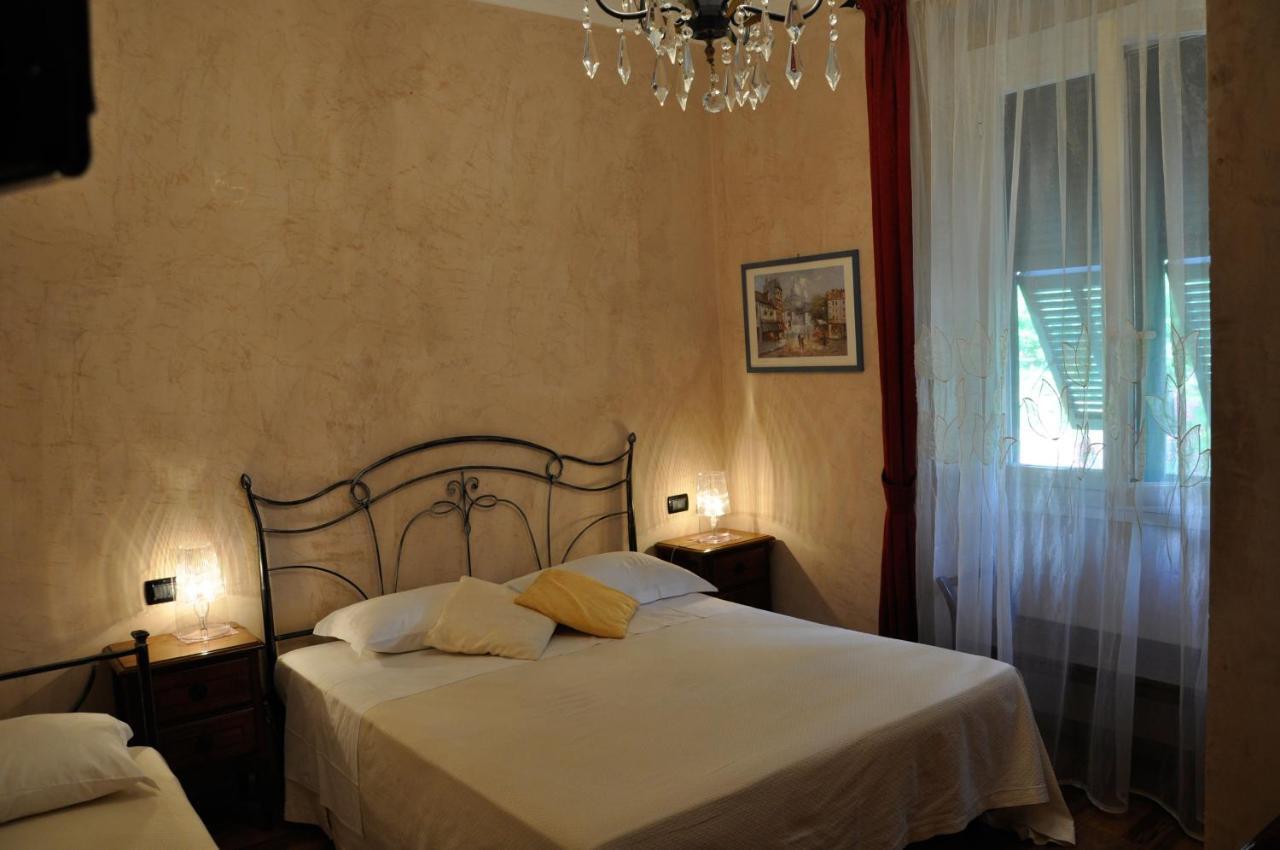 Locanda Villa Moderna Genoa Bagian luar foto